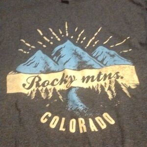 Vintage Rocky Mtns. Colorado T-shirt Small